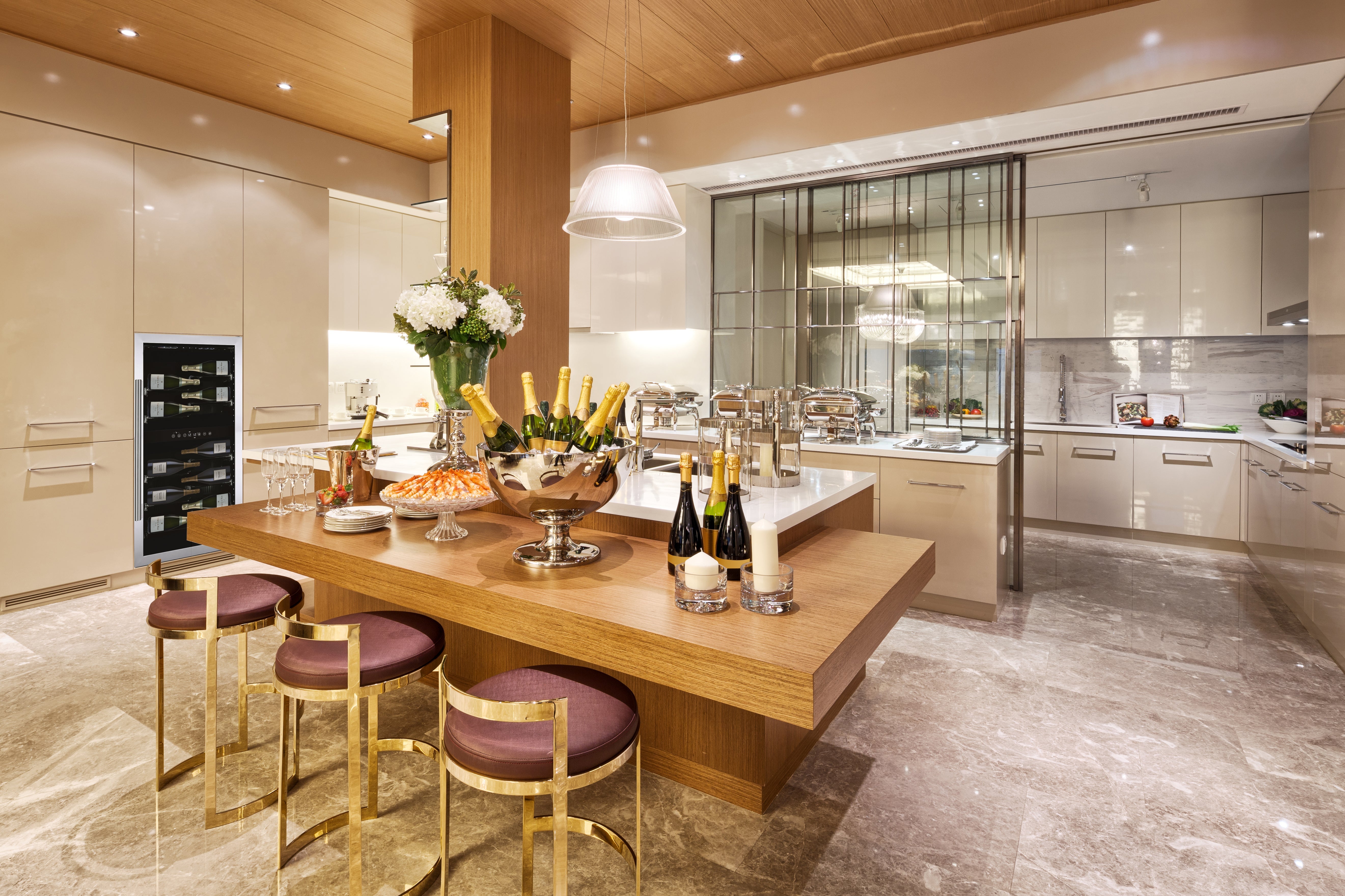 Sera · Champagne Wine Fridge