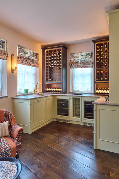 Dunavox integrerad vinkyl i exklusivt kök – designad vinförvaring med professionell känsla